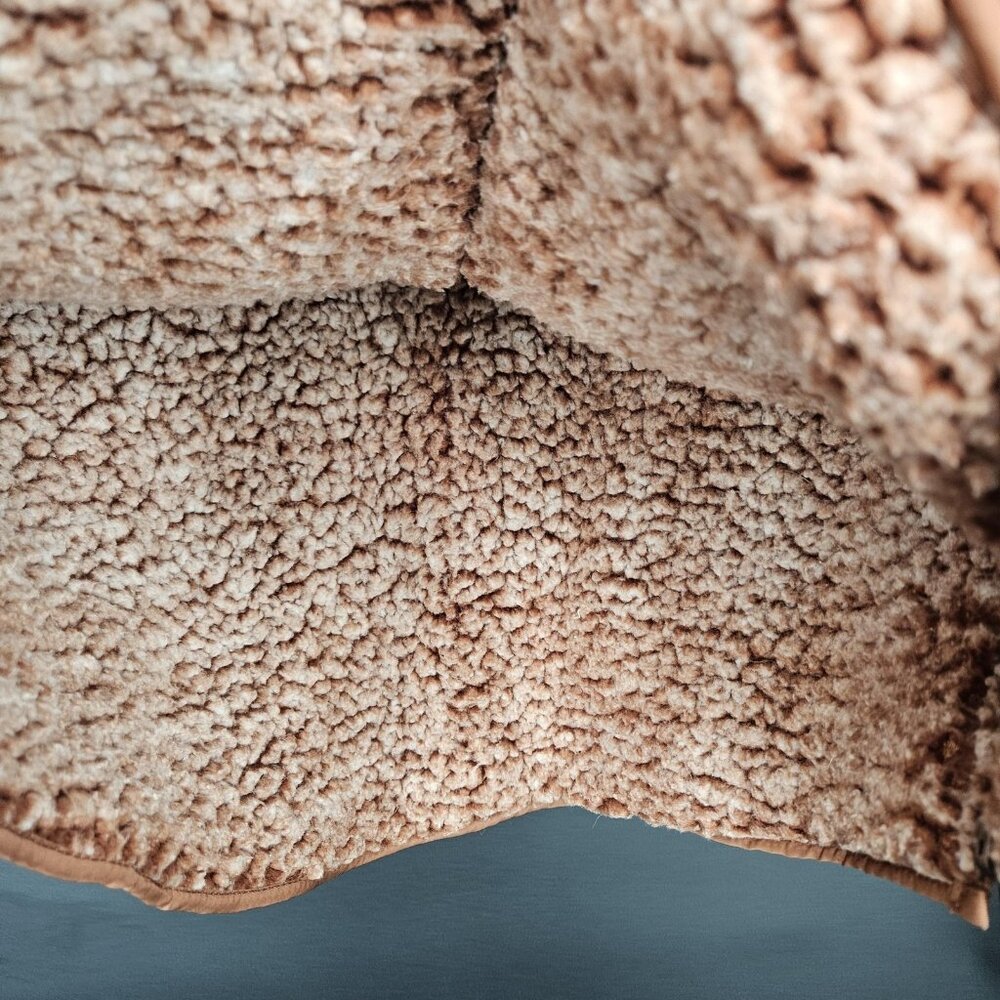 Thread Supply Vest Womens Small Rust Brown Quilt Sherpa Fleece Zip Reversible - Picture 13 of 13